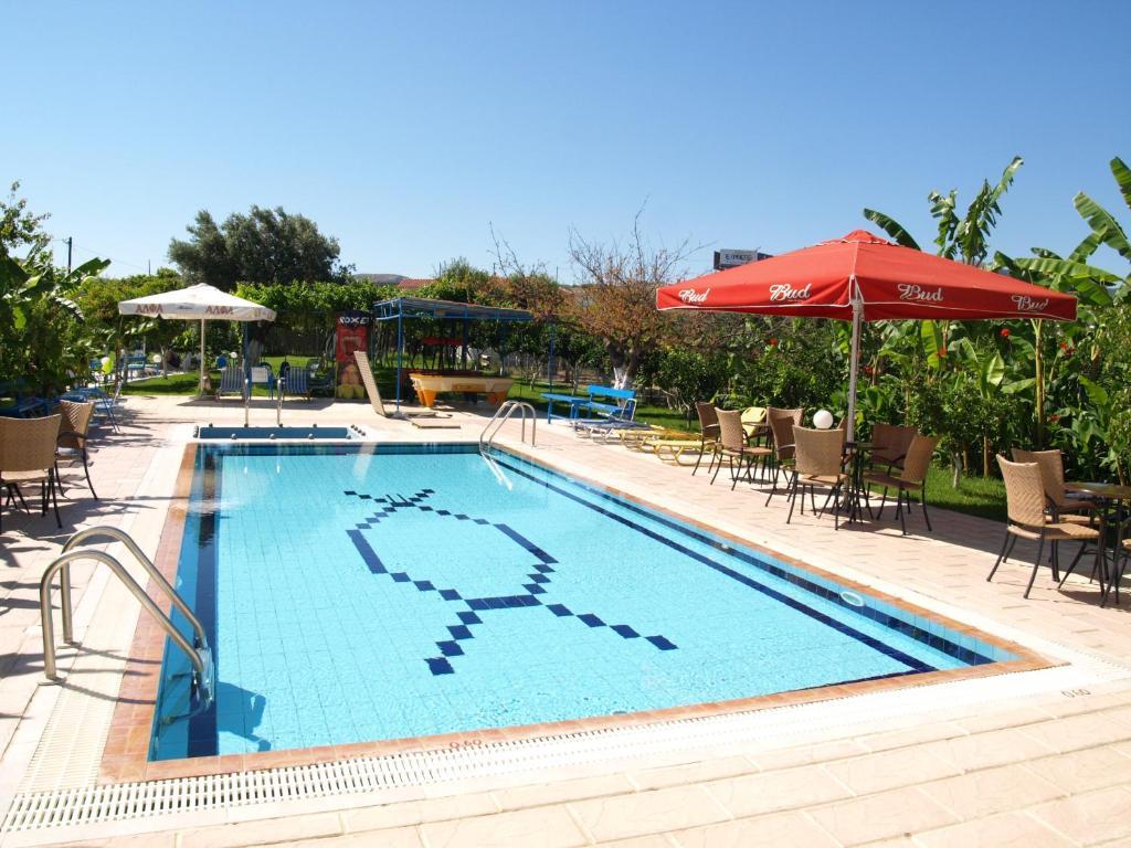 Garden Hotel Pasztída Kültér fotó